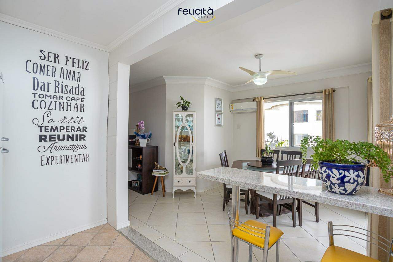 Apartamento de 3 quartos, 109m² no bairro Centro, em Balneário Camboriú | Eu Corretor