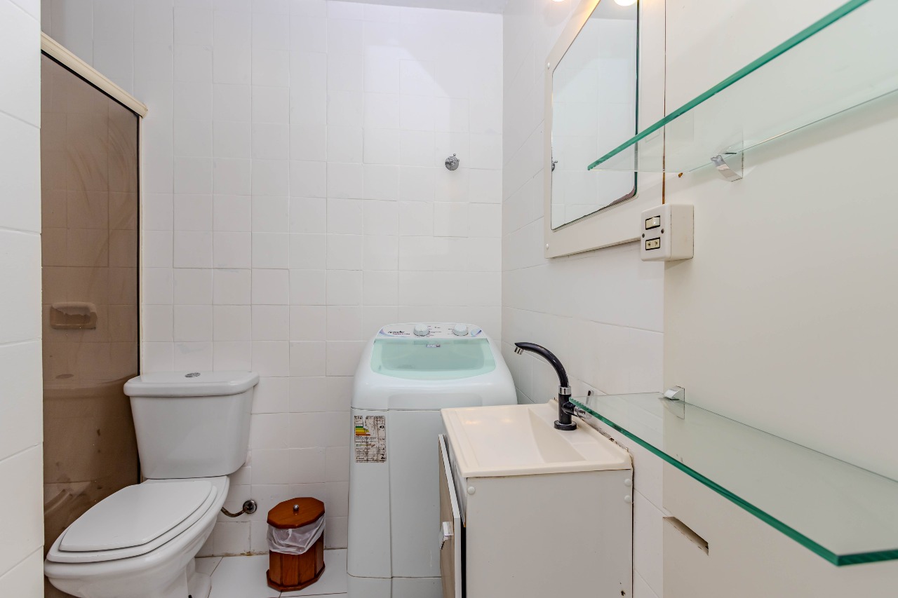 Apartamento à venda no Pioneiros: 