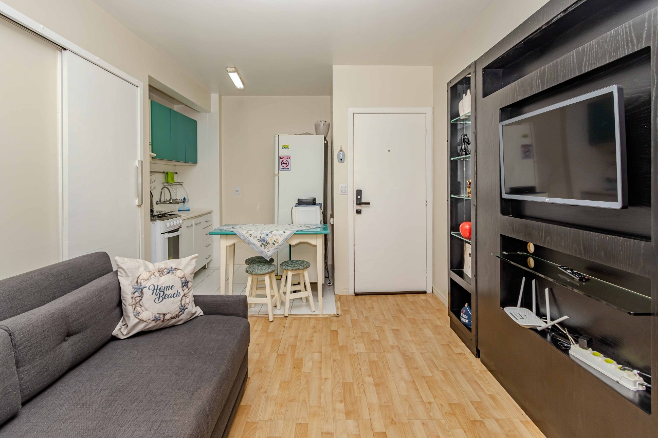 Apartamento à venda no Pioneiros: 