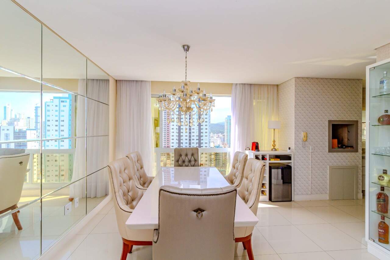 Apartamento à venda no Centro: 