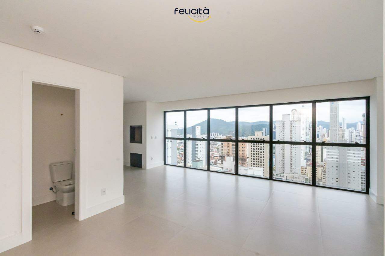 Apartamento de 4 quartos, 152m² no bairro Centro, em Balneário Camboriú | Eu Corretor