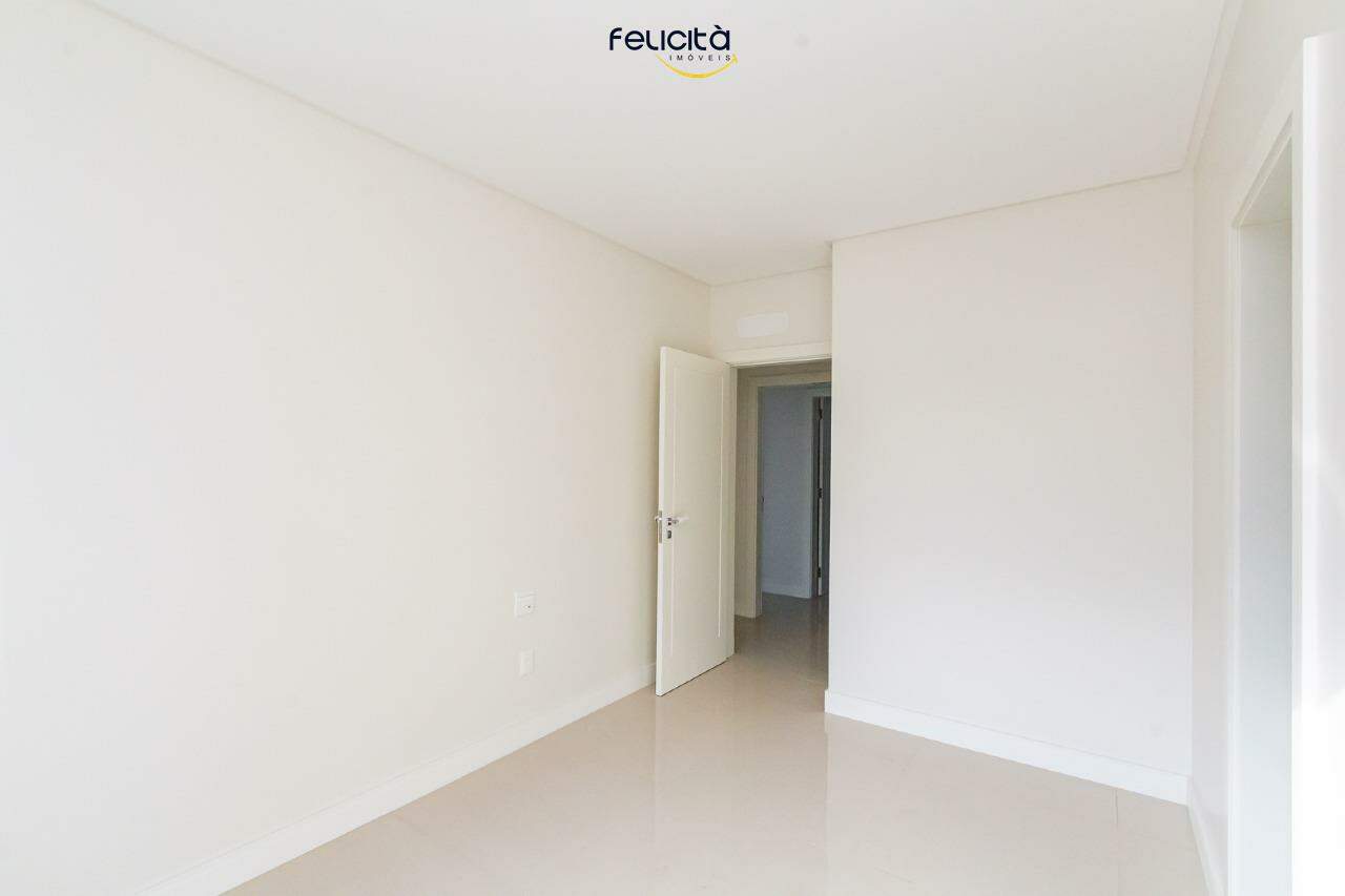 Apartamento de 4 quartos, 160m² no bairro Centro, em Balneário Camboriú | Eu Corretor