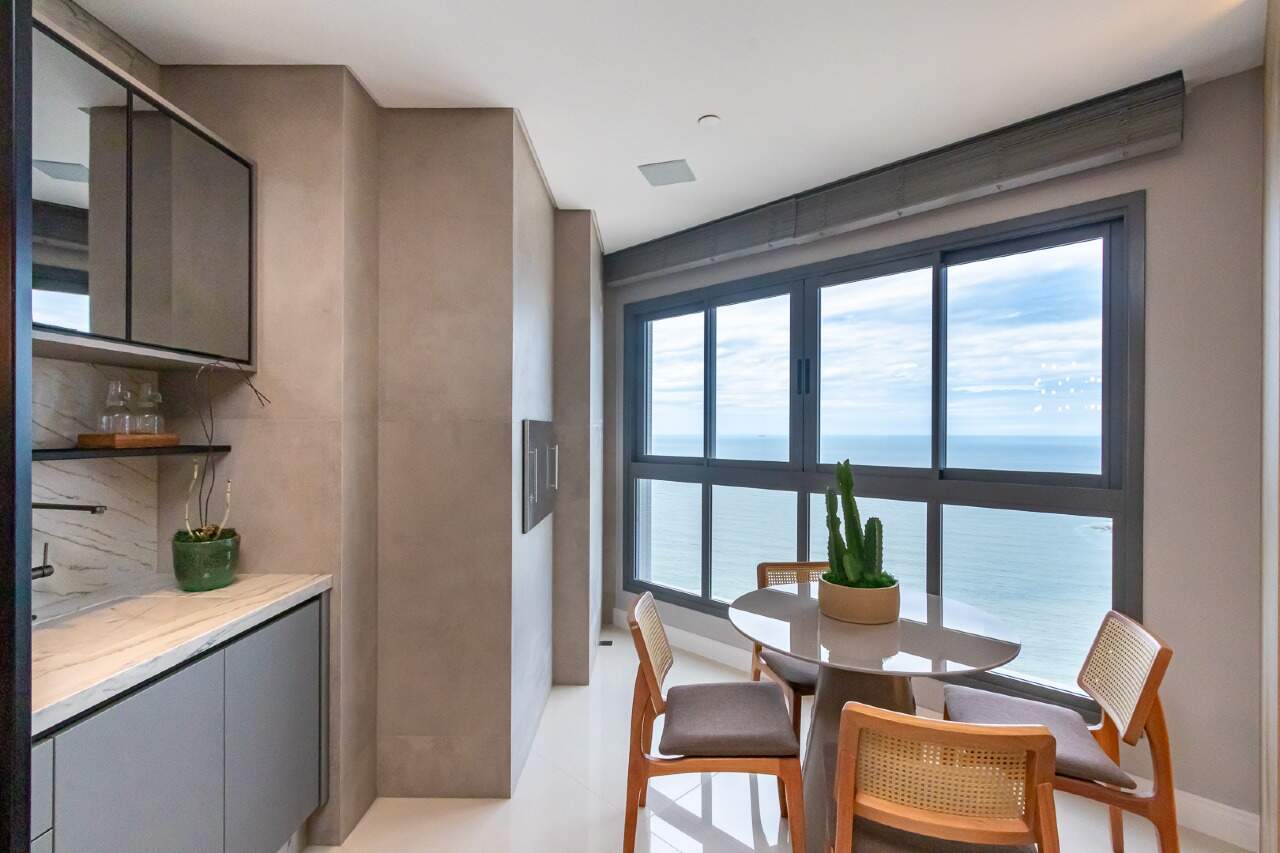 Apartamento de 4 quartos, 182m² no bairro Centro, em Balneário Camboriú | Eu Corretor