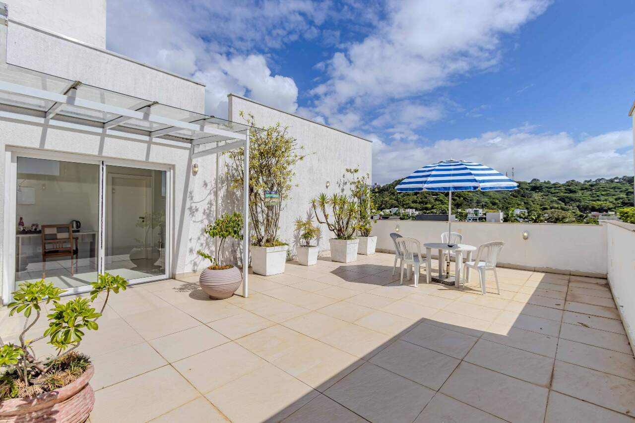 Casas à venda no Praia dos Amores: 