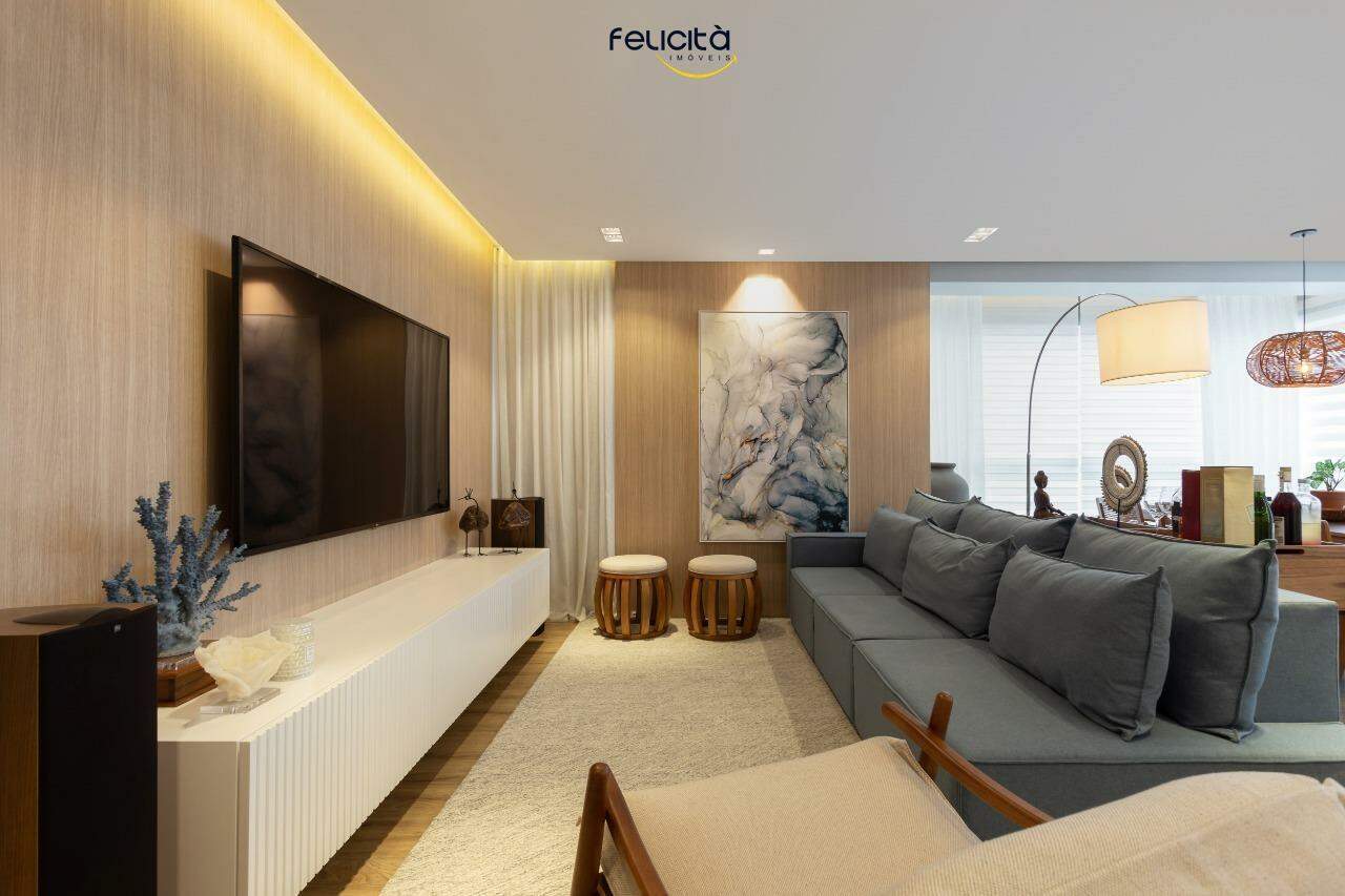 Apartamento de 3 quartos, 146m² no bairro Centro, em Balneário Camboriú | Eu Corretor