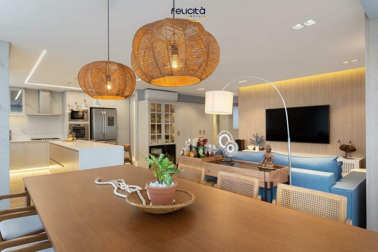 Apartamento de 3 quartos, 146m² no bairro Centro, em Balneário Camboriú | Eu Corretor