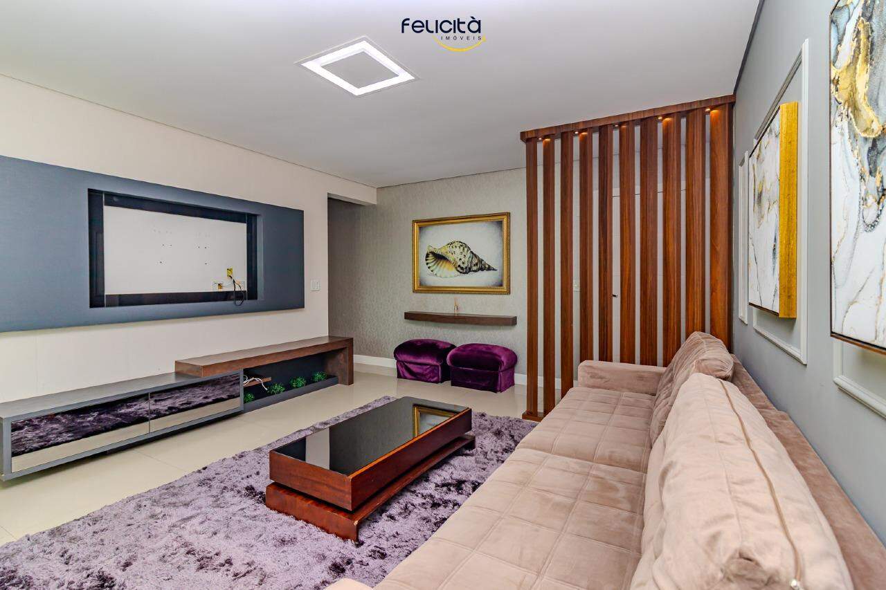 Apartamento de 3 quartos, 130m² no bairro Centro, em Balneário Camboriú | Eu Corretor