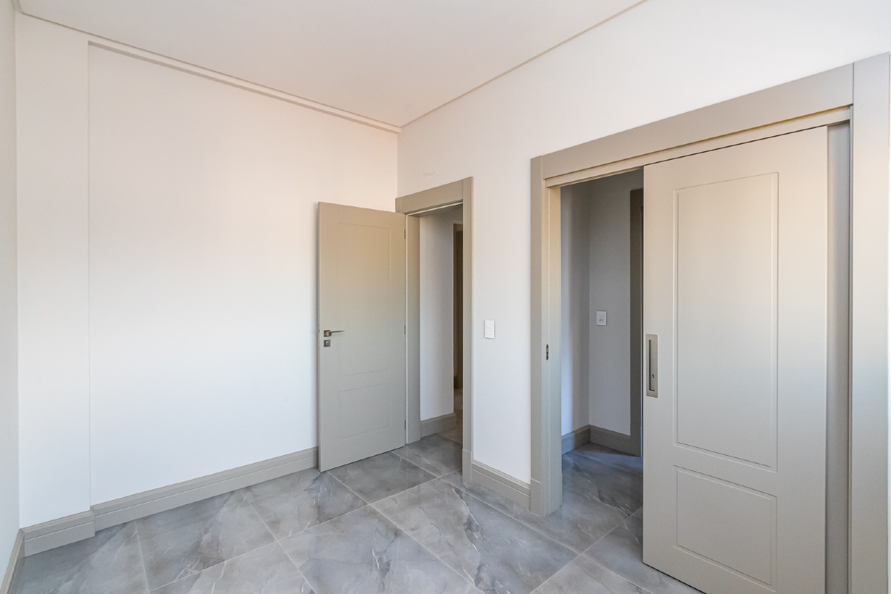 Cobertura à venda no Praia Brava: 