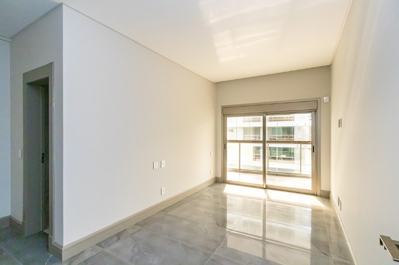 Cobertura à venda no Praia Brava: 