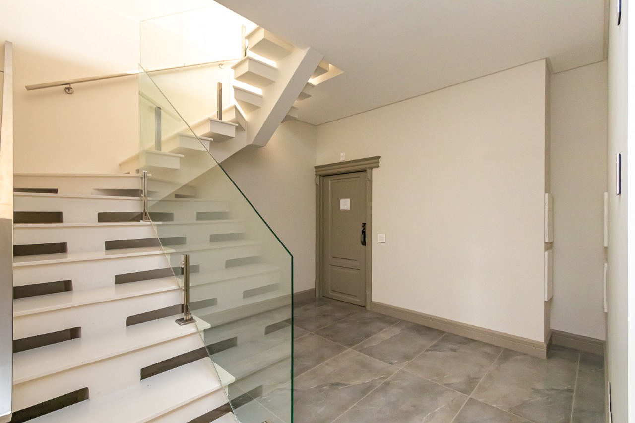 Cobertura à venda no Praia Brava: 