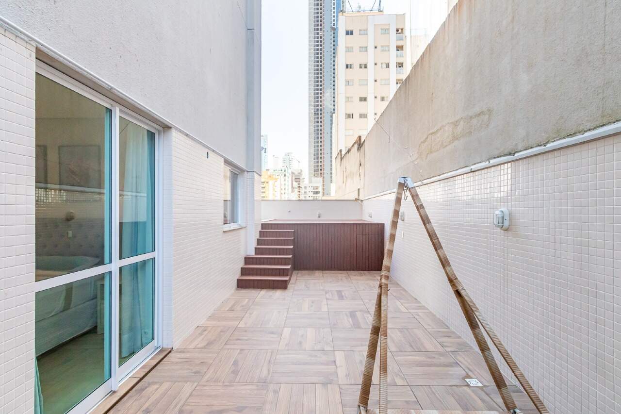 Apartamento de 3 quartos, 204m² no bairro Centro, em Balneário Camboriú | Eu Corretor