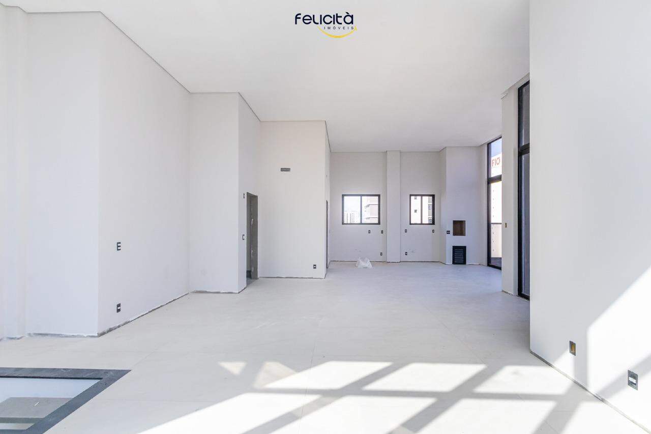 Cobertura de 4 quartos, 296m² no bairro Centro, em Balneário Camboriú | Eu Corretor