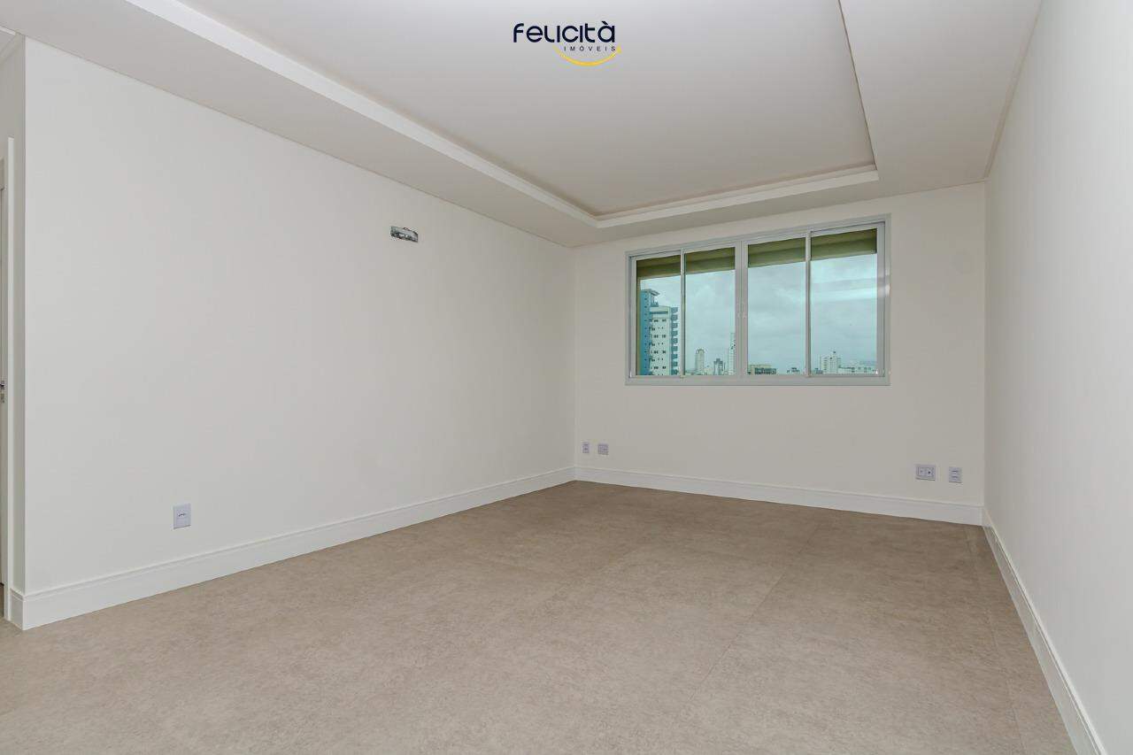 Apartamento de 4 quartos, 143m² no bairro Centro, em Balneário Camboriú | Eu Corretor