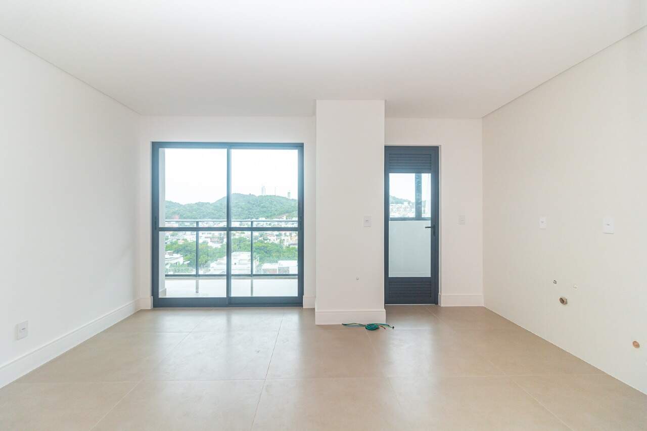 Apartamento de 3 quartos, 100m² no bairro Praia Brava, em Itajaí | Eu Corretor