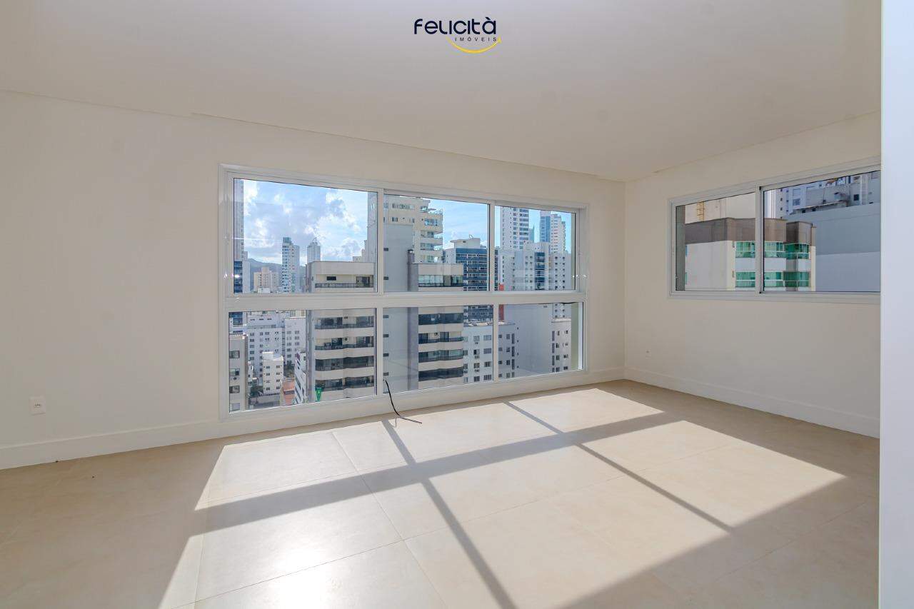 Apartamento de 3 quartos, 125m² no bairro Centro, em Balneário Camboriú | Eu Corretor
