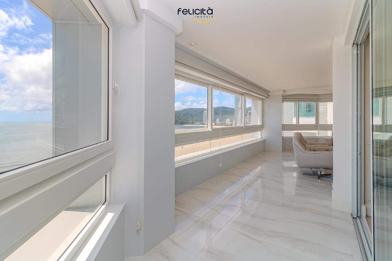 Apartamento de 4 quartos, 214m² no bairro Centro, em Balneário Camboriú | Eu Corretor