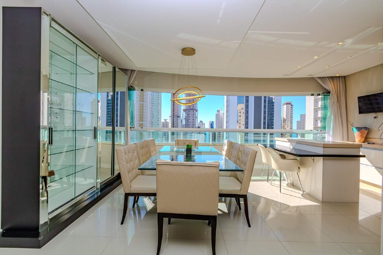 Apartamento de 3 quartos, 130m² no bairro Centro, em Balneário Camboriú | Eu Corretor