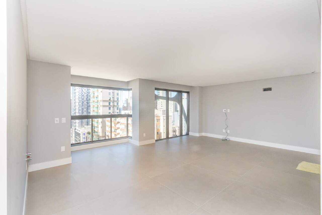 Apartamento de 4 quartos, 143m² no bairro Centro, em Balneário Camboriú | Eu Corretor