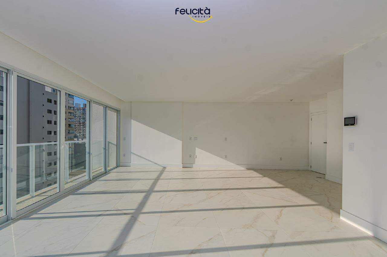 Apartamento de 4 quartos, 143m² no bairro Centro, em Balneário Camboriú | Eu Corretor