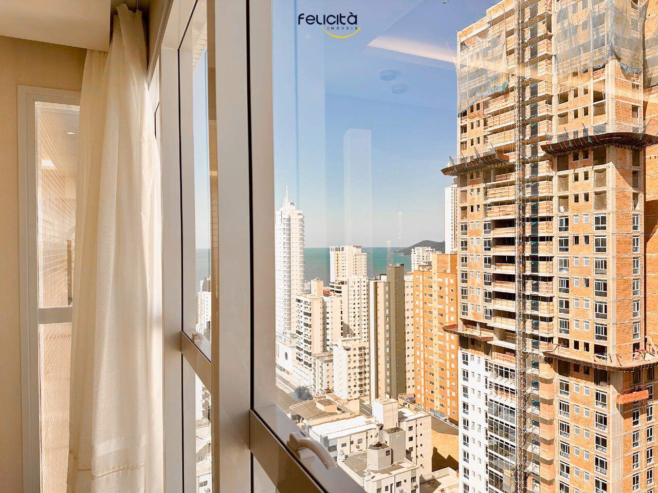 Apartamento de 3 quartos, 136m² no bairro Centro, em Balneário Camboriú | Eu Corretor