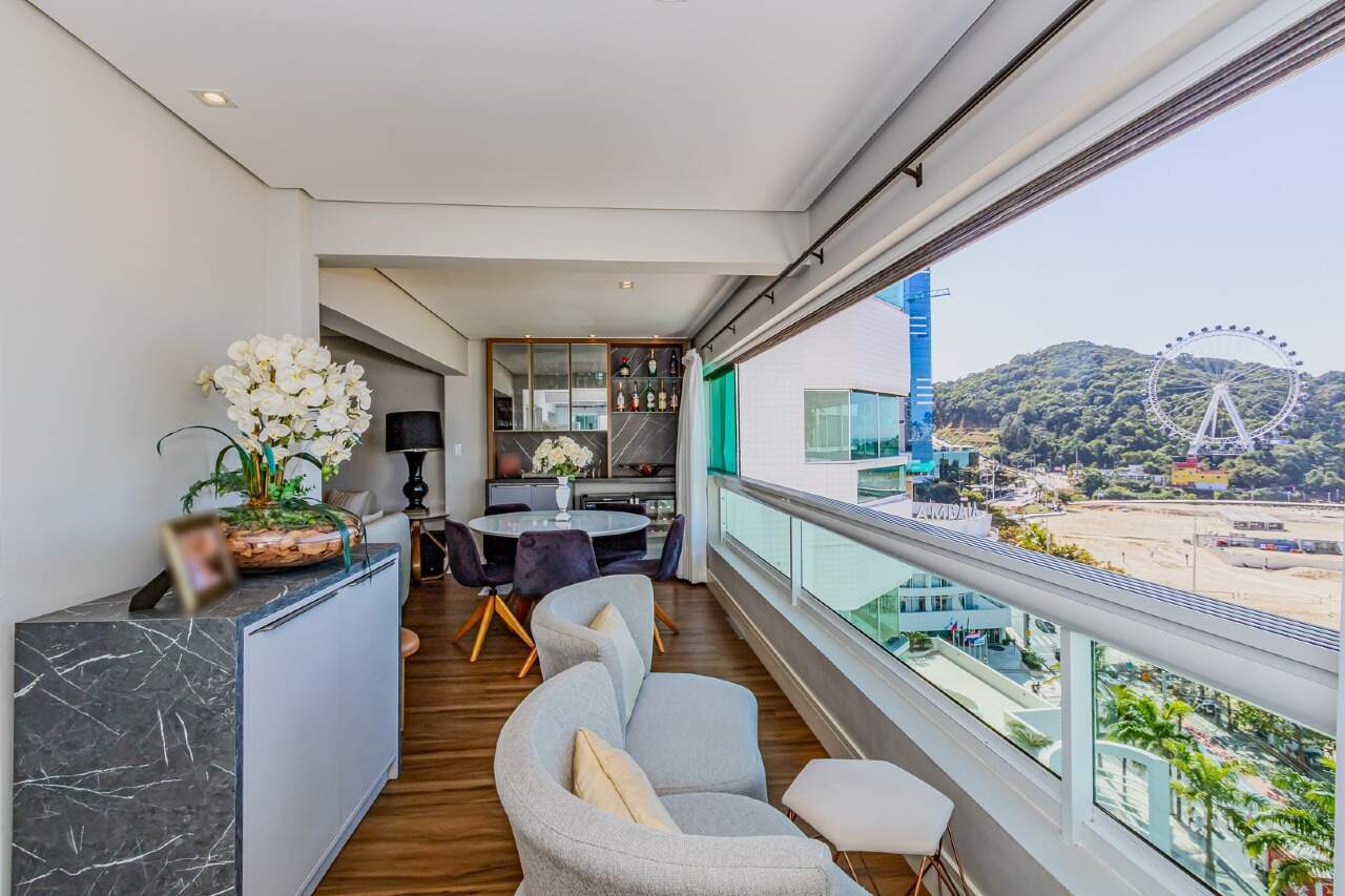 Apartamento de 3 quartos, 153m² no bairro Centro, em Balneário Camboriú | Eu Corretor