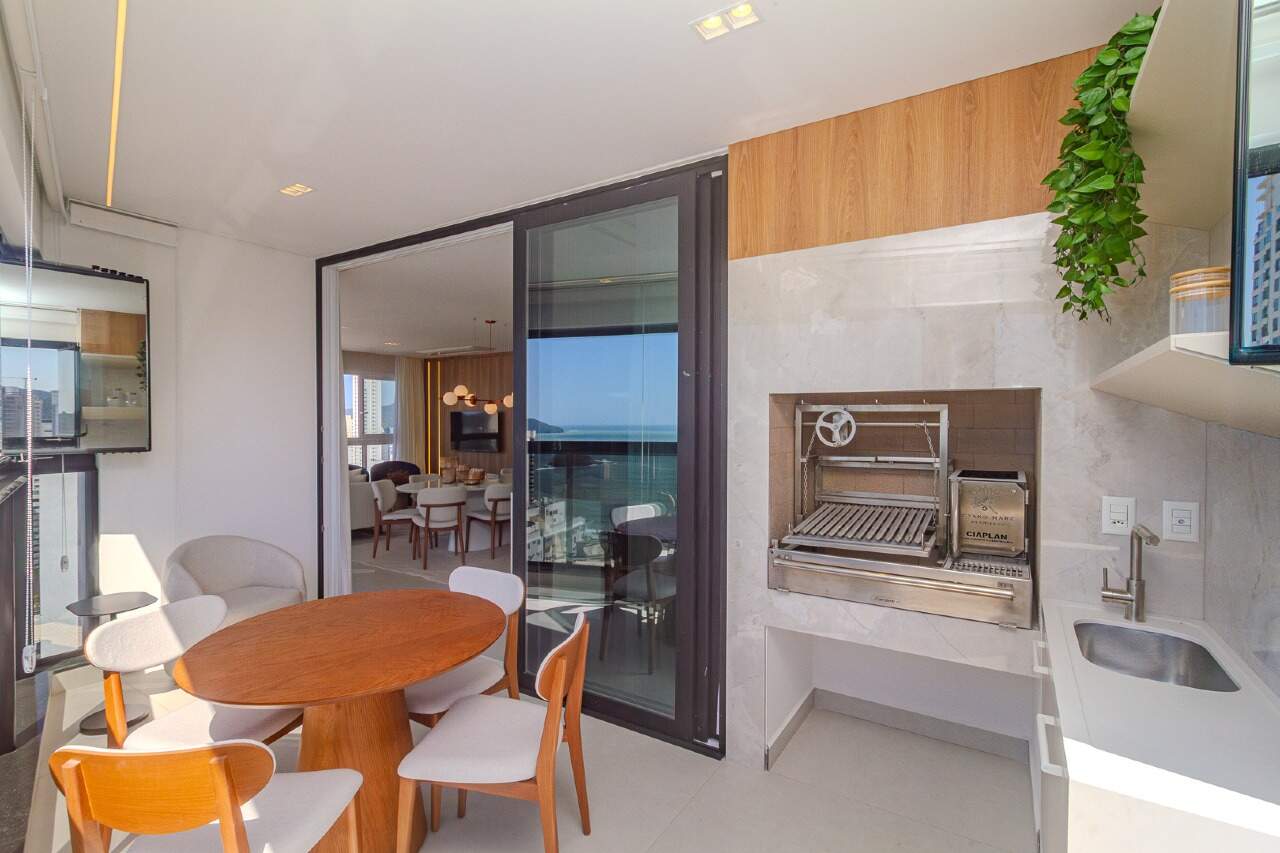 Apartamento de 4 quartos, 190m² no bairro Centro, em Balneário Camboriú | Eu Corretor