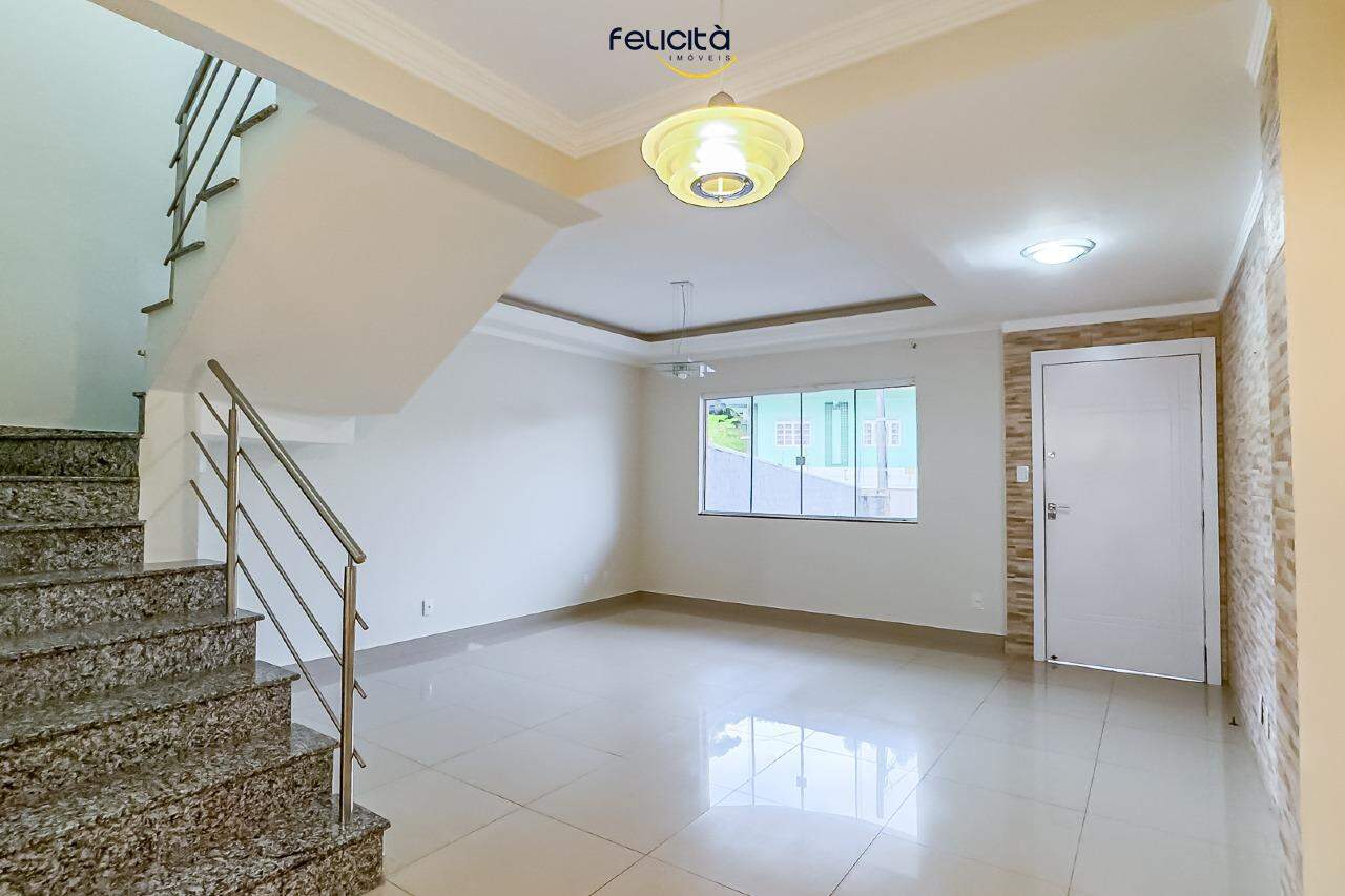 Casa de 3 quartos, 140m² no bairro Ariribá, em Balneário Camboriú | Eu Corretor