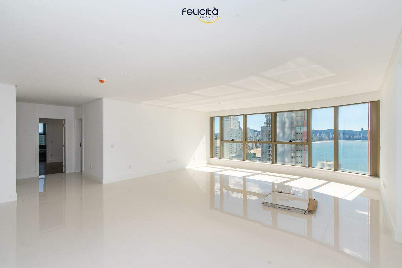 Apartamento de 4 quartos, 265m² no bairro Barra Sul, em Balneário Camboriú | Eu Corretor