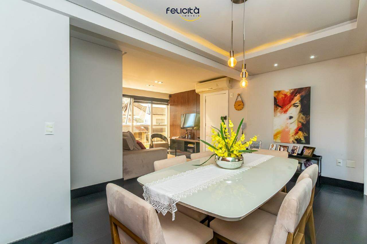 Apartamento de 3 quartos, 210m² no bairro Centro, em Balneário Camboriú | Eu Corretor