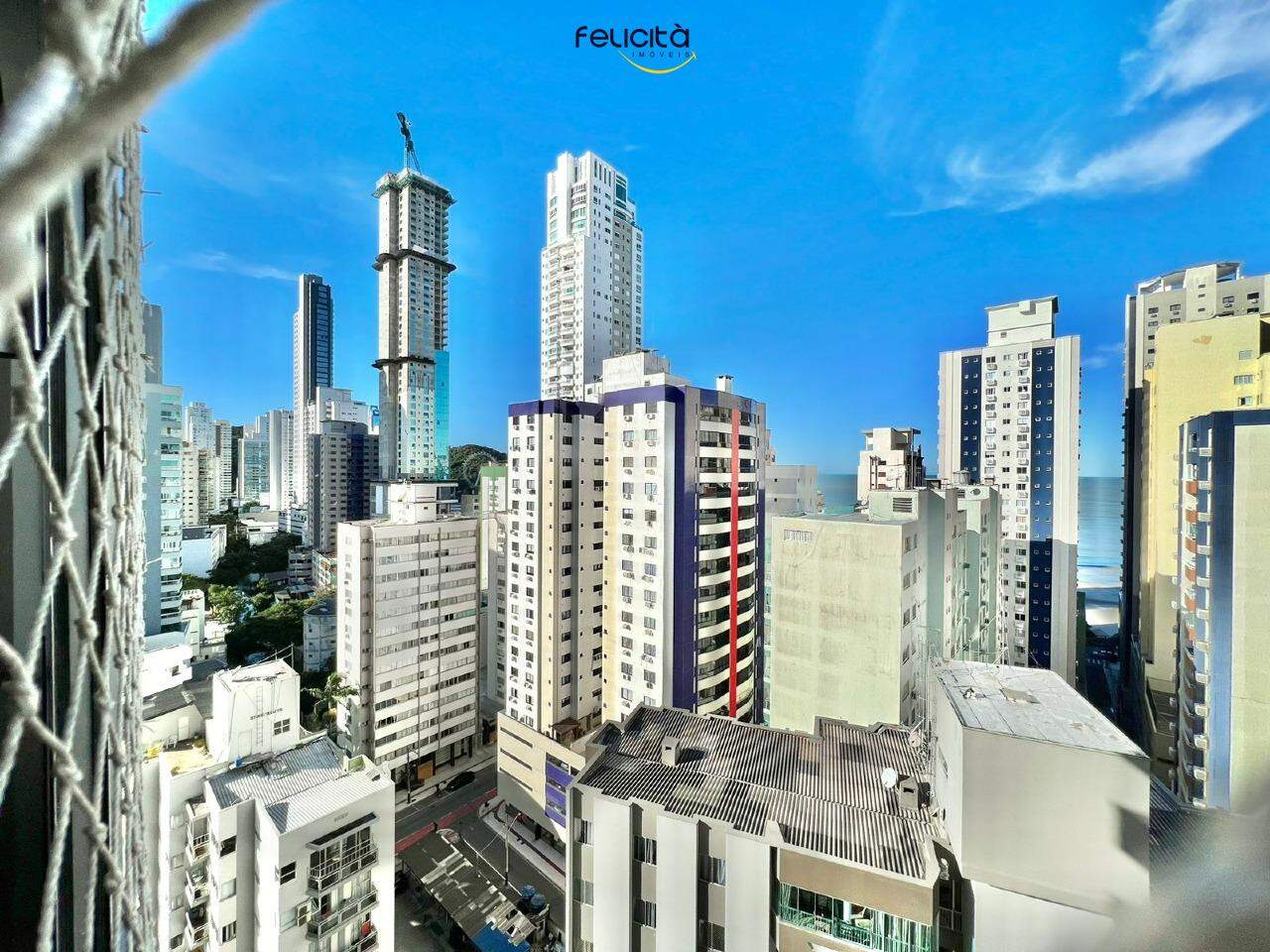 Apartamento de 3 quartos, 227m² no bairro Centro, em Balneário Camboriú | Eu Corretor
