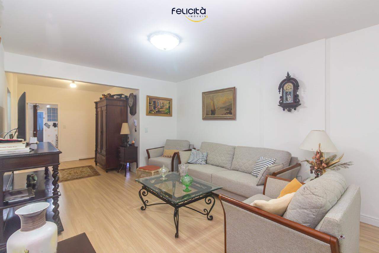 Apartamento de 3 quartos, 201m² no bairro Centro, em Balneário Camboriú | Eu Corretor