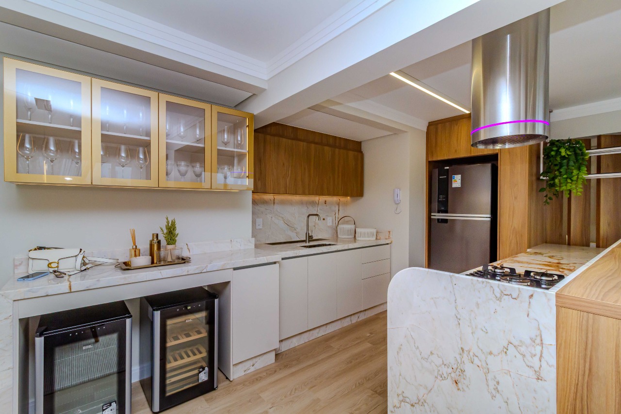 Apartamento à venda no Pioneiros: 