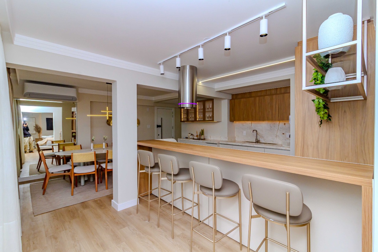 Apartamento à venda no Pioneiros: 