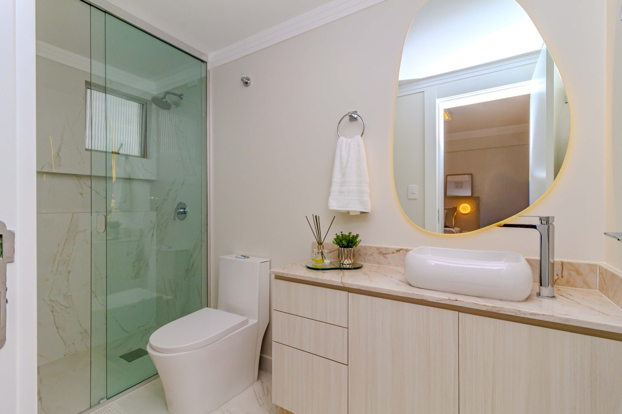 Apartamento à venda no Pioneiros: 