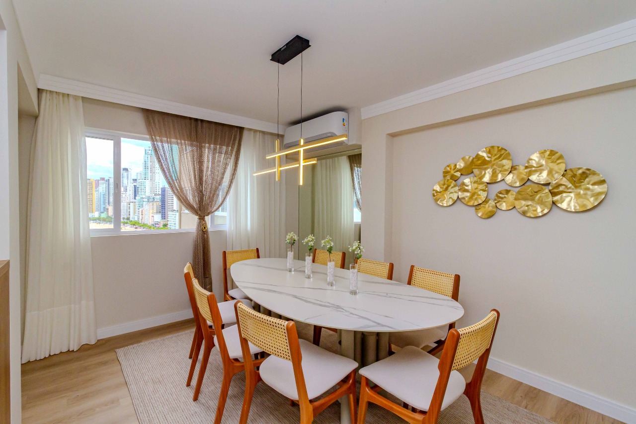 Apartamento à venda no Pioneiros: 