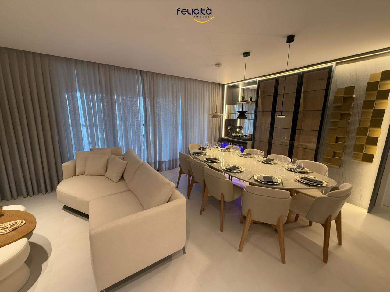 Apartamento de 4 quartos, 132m² no bairro Centro, em Balneário Camboriú | Eu Corretor