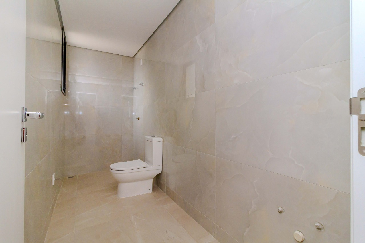 Cobertura à venda no Praia Brava: 