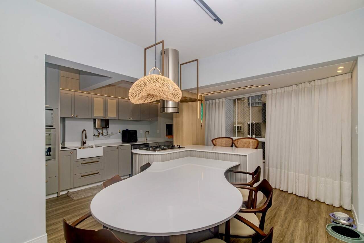 Apartamento de 2 quartos, 78m² no bairro Centro, em Balneário Camboriú | Eu Corretor