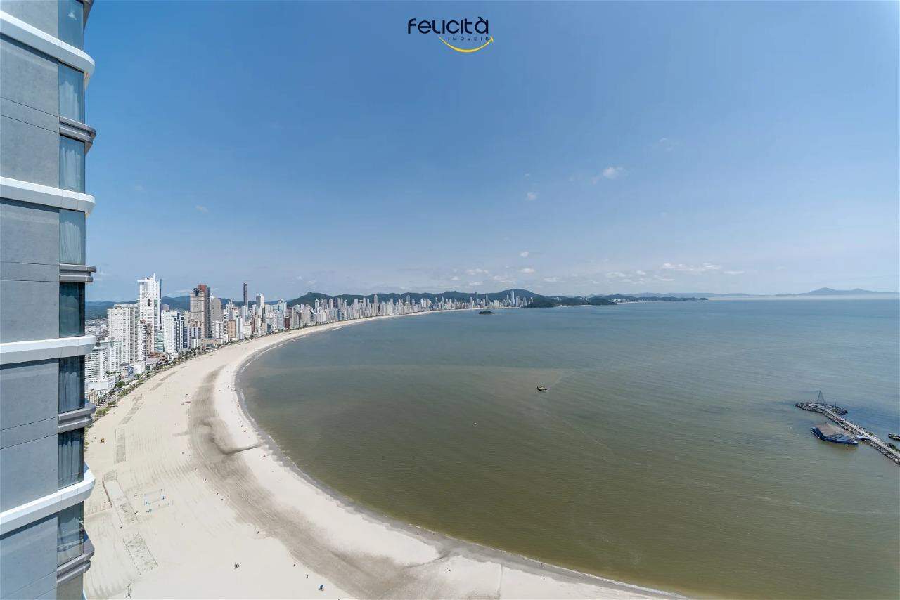 Apartamento de 4 quartos, 237m² no bairro Centro, em Balneário Camboriú | Eu Corretor
