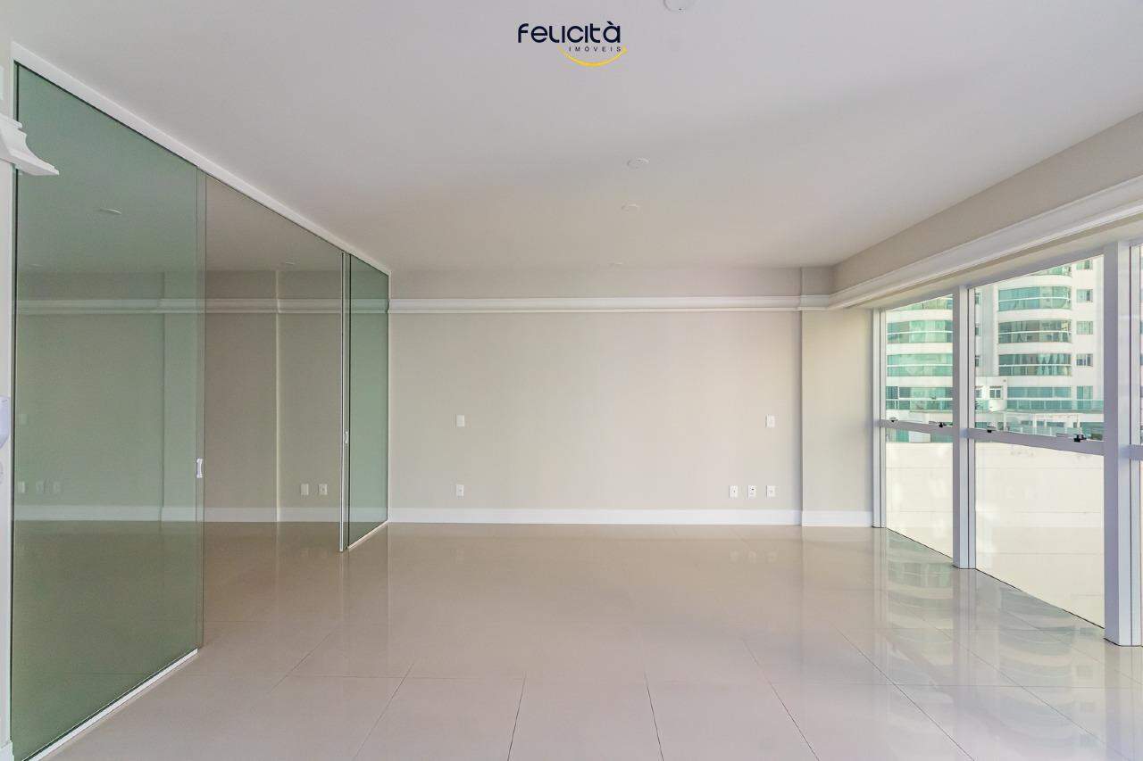 Apartamento de 3 quartos, 143m² no bairro Centro, em Balneário Camboriú | Eu Corretor