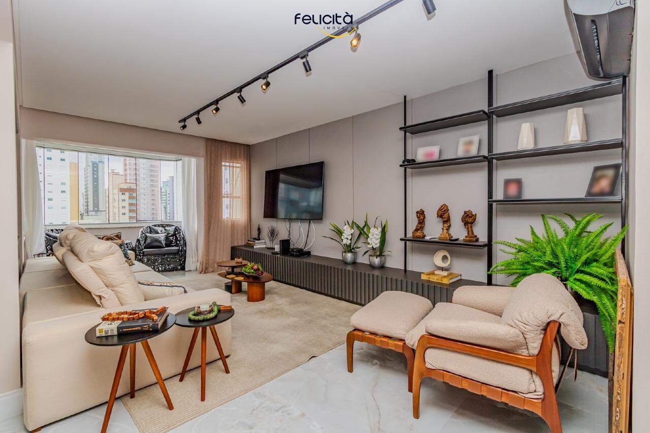 Cobertura de 4 quartos, 234m² no bairro Centro, em Balneário Camboriú | Eu Corretor