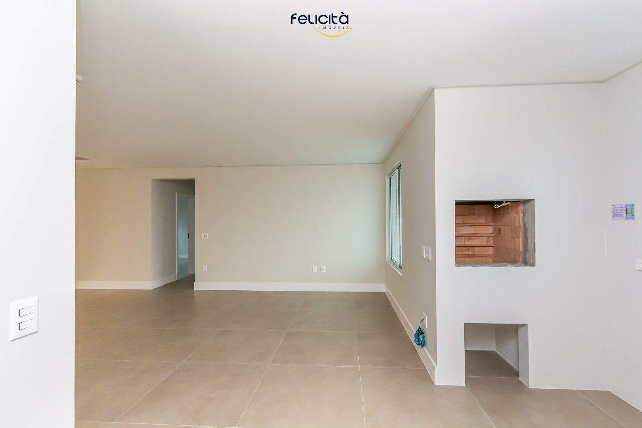 Apartamento de 3 quartos, 136m² no bairro Centro, em Balneário Camboriú | Eu Corretor