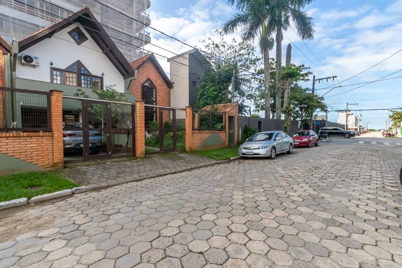 Casa de 3 quartos, 140m² no bairro Praia Brava, em Itajaí | Eu Corretor