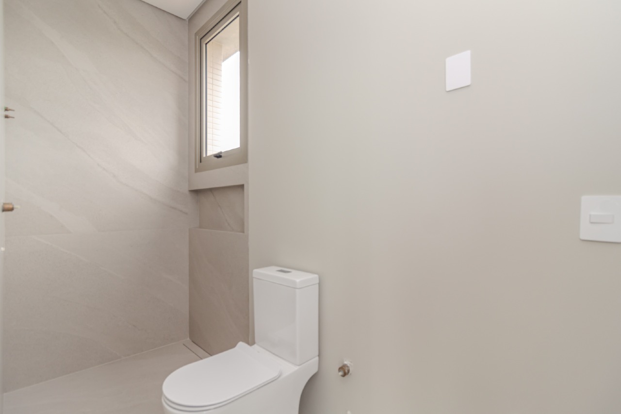 Cobertura à venda no Praia Brava: 