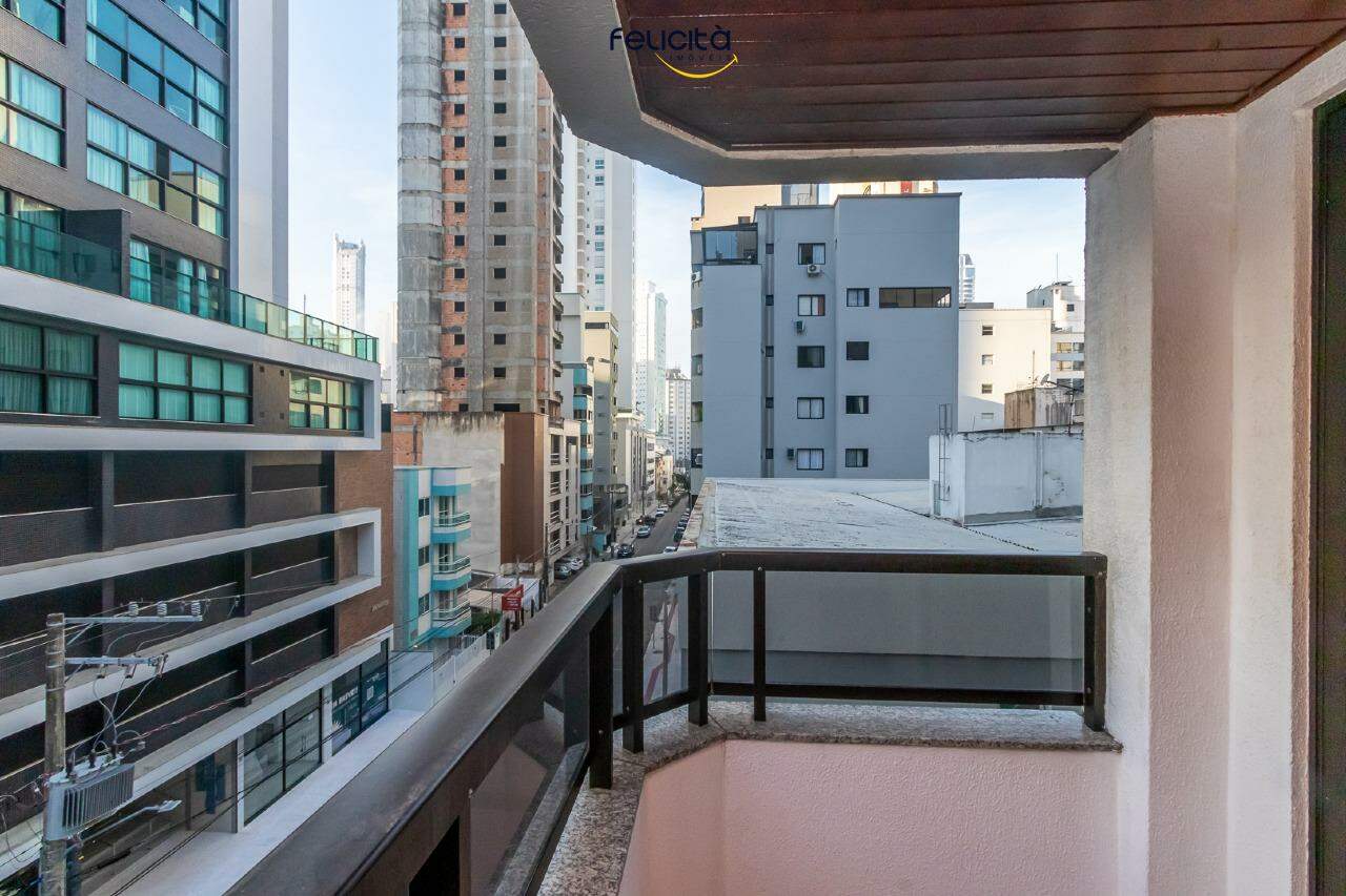 Apartamento de 3 quartos, 100m² no bairro Centro, em Balneário Camboriú | Eu Corretor