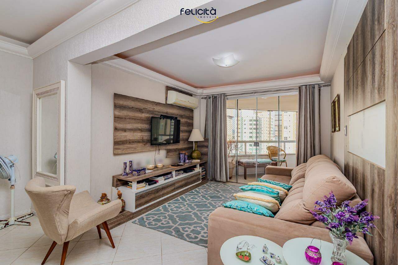 Apartamento de 3 quartos, 135m² no bairro Centro, em Balneário Camboriú | Eu Corretor