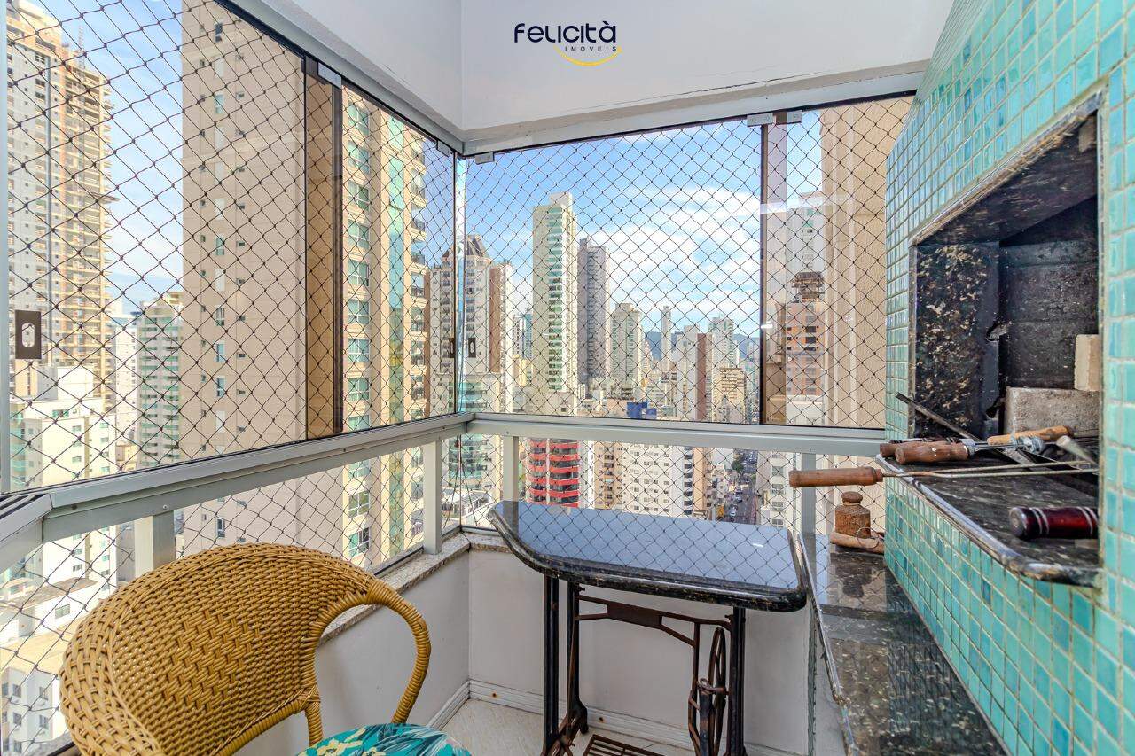 Apartamento de 3 quartos, 135m² no bairro Centro, em Balneário Camboriú | Eu Corretor