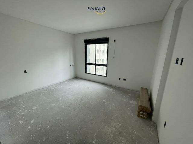 Apartamento de 3 quartos, 127m² no bairro Centro, em Balneário Camboriú | Eu Corretor