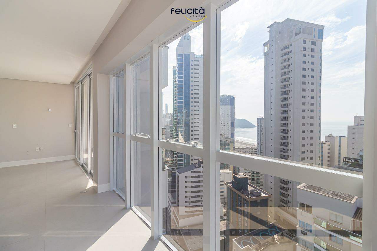 Apartamento de 4 quartos, 190m² no bairro Centro, em Balneário Camboriú | Eu Corretor