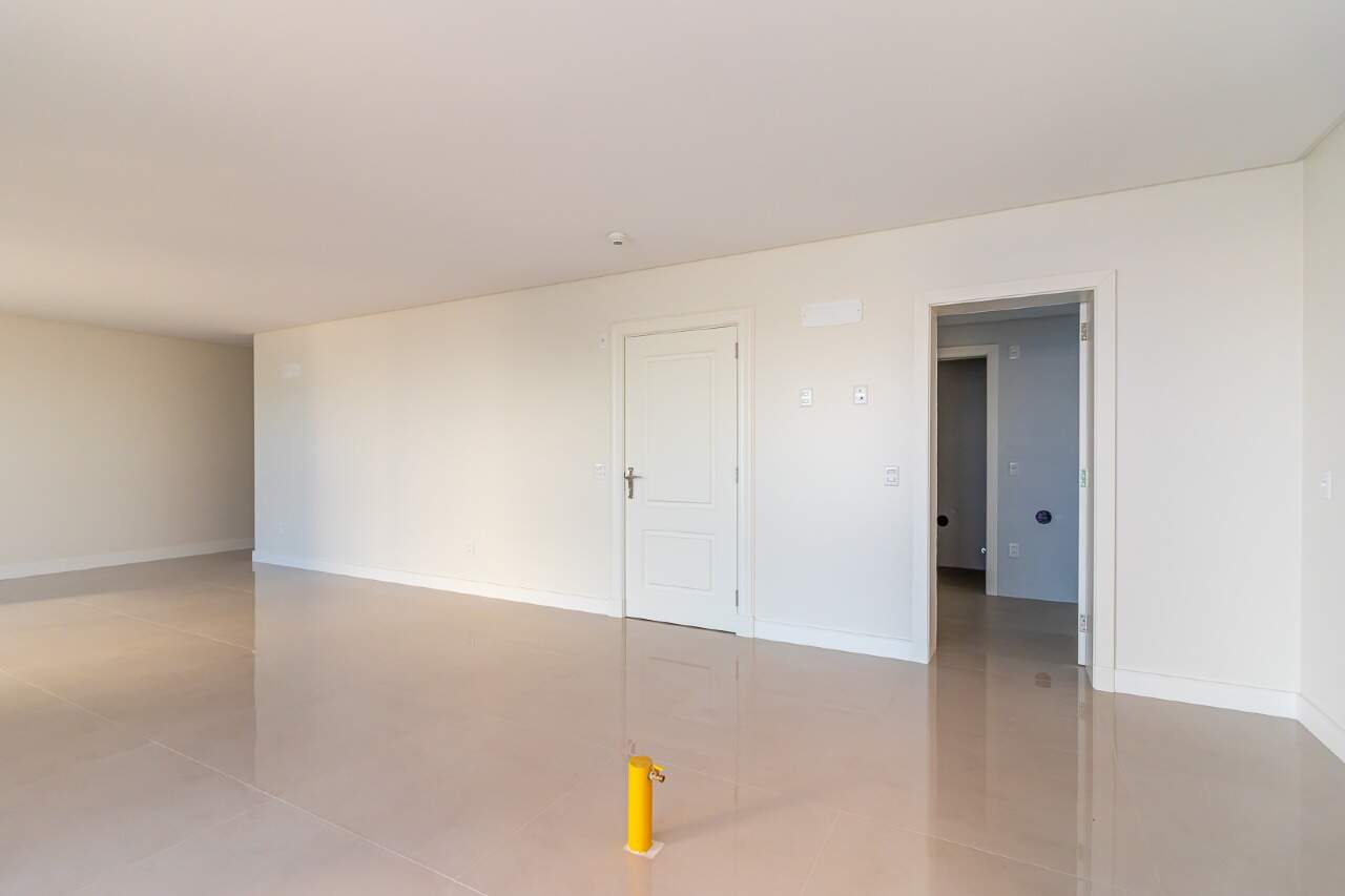 Apartamento de 4 quartos, 160m² no bairro Pioneiros, em Balneário Camboriú | Eu Corretor